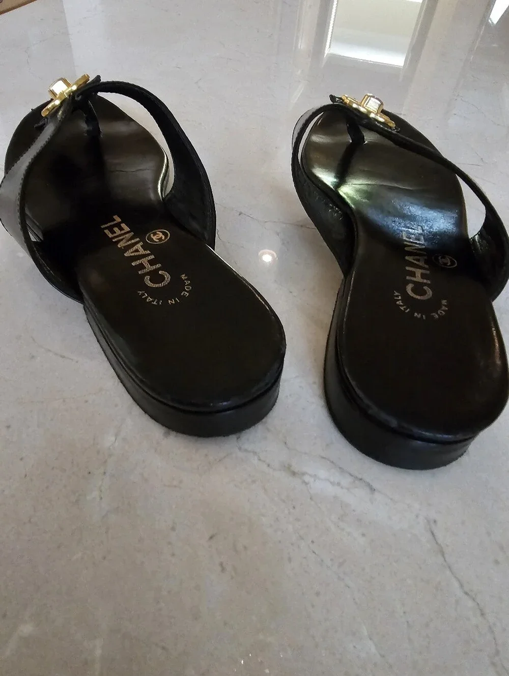 Authentic CHANEL Black Leather Thong Sandals with Gold CC Accent